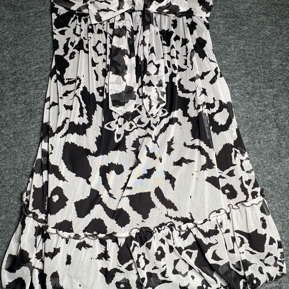 Speechless Woman’s Black & White Patterned Skirt Size Medium With Bow Design